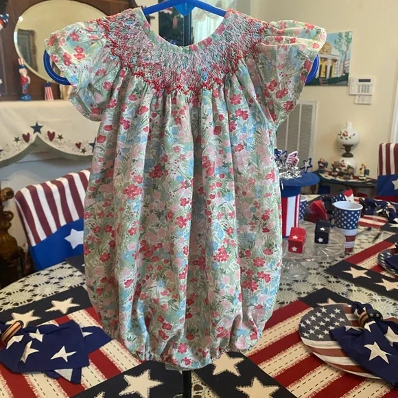 Isabel Garreton Smocked Infant Girls Romper size 24 months - Picture 15 of 16